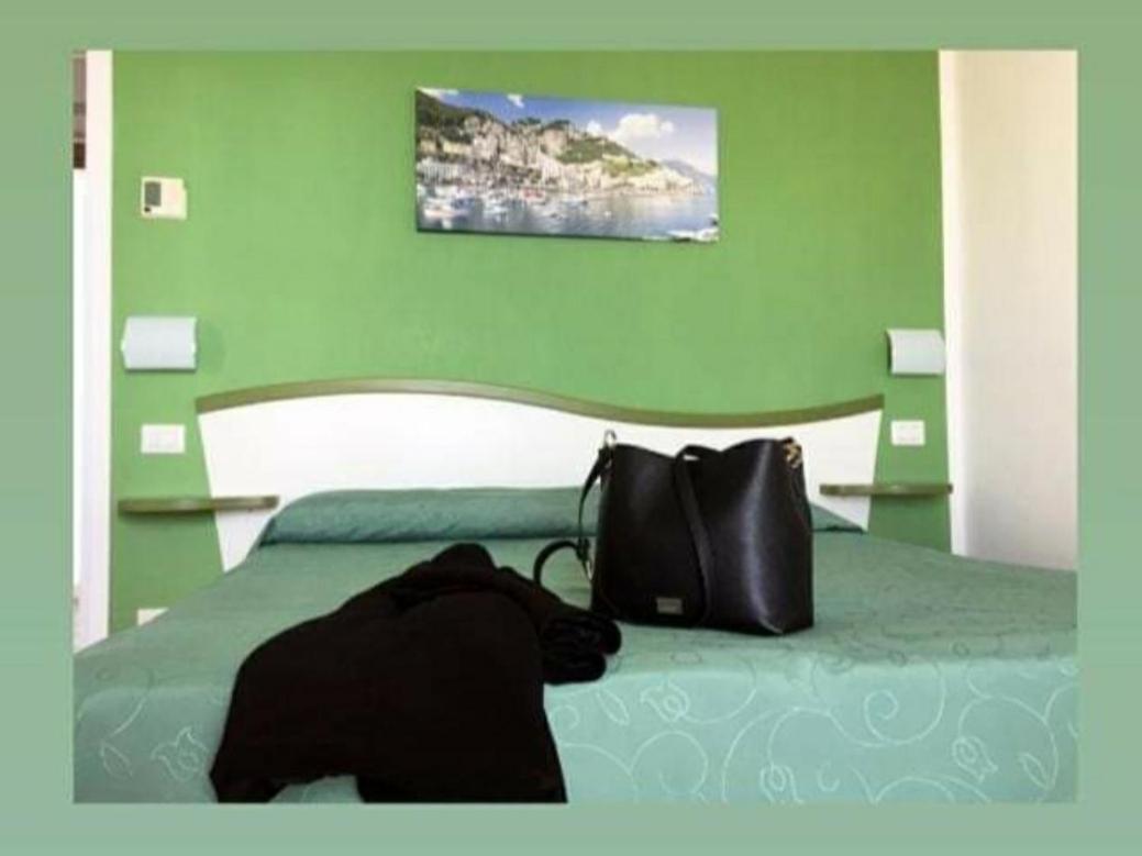 فوروري B&B Canto Delle Sirene الغرفة الصورة
